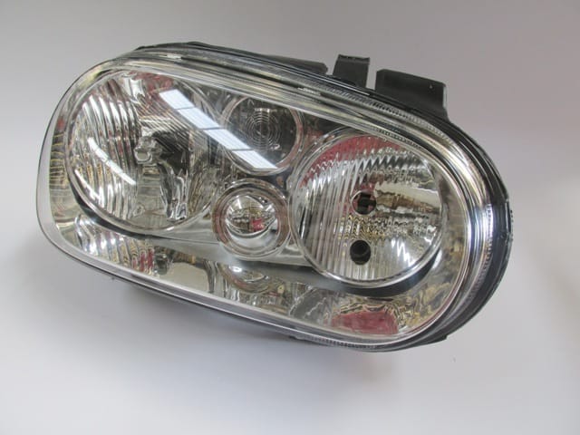 VOLKSWAGEN-GOLF--4--98/04;-HEAD-LAMP-RH-ELEC,WO/FOG-LAMP-H7/H1