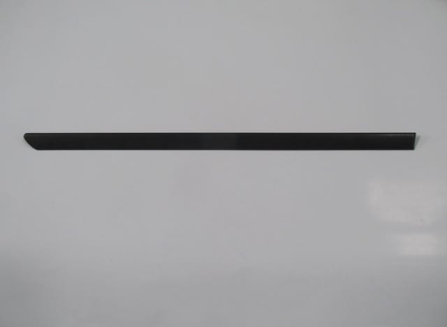 VOLKSWAGEN-POLO--4--99/01;-REAR-DOOR--MOULDING-LH-BLACK