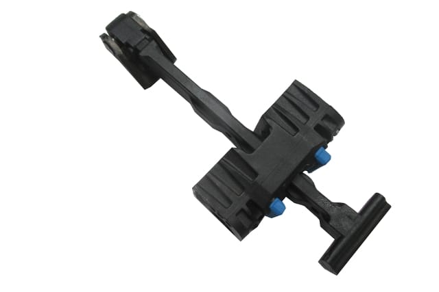 VOLKSWAGEN-AMAROK--11/16;-FRONT-DOOR--CHECKER-RH/LH