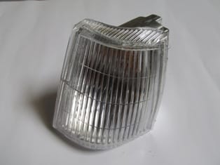 RENAULT-R11--FLASH--86/93;-ÖN-SİNYAL-SOL-BEYAZ-DUYSUZ-(PLEKSAN)