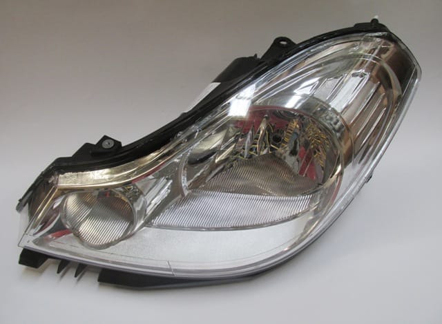 RENAULT-SYMBOL--THALIA--SD--09/12;-FAR-LAMBASI-SOL-ELEKTRİKLİ/MOTORSUZ/5-FİŞLİ-(H4)(AYFAR)