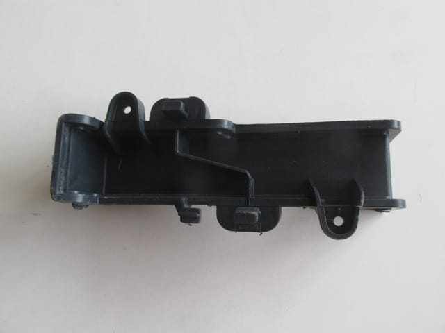 RENAULT-CLIO--4--SPORT-TOURER--13/16;-POLEN-FİLTRE-KAPAĞI-(VALEO-TİP)