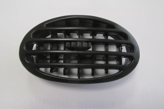 RENAULT-MEGANE--98/99;-HEATER-BLOWING-CENTER-GRILLE-RH/LH