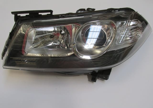 RENAULT-MEGANE--2--07/09;-FAR-LAMBASI-SOL-ELEKTRİKLİ/MOTORSUZ-SİYAH-MERCEKLİ-MAKYAJLI(AYFAR(E-MARKLI