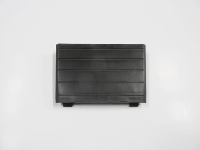 PEUGEOT-3008--17/20;-ÖN-TAMPON-PANJURU-ORTA-PARÇA-SİYAH-(RADAR-KAPAĞI)