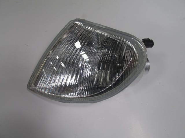 PEUGEOT-PARTNER--96/02;-ÖN-SİNYAL-SOL-BEYAZ-(MARS)-(E-MARKLI)