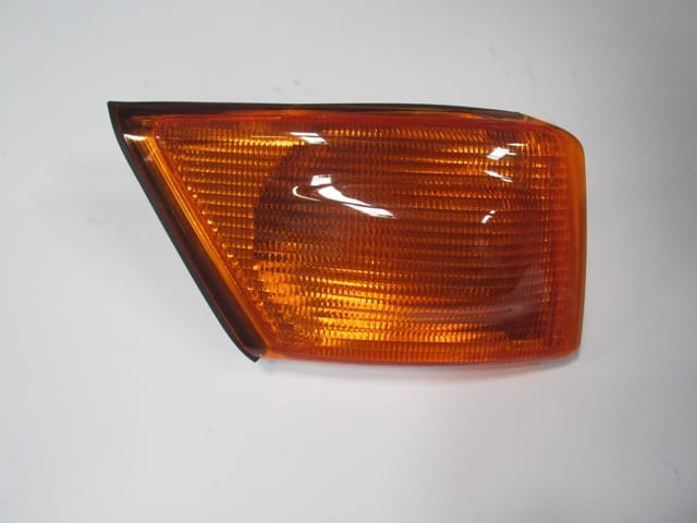 IVECO-DAILY--99/07;-CORNER-LAMP-RH-(E-MARK)