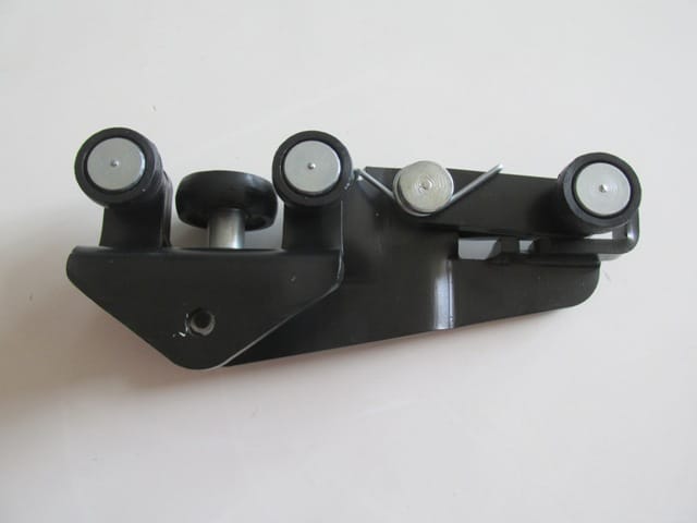 FIAT-DOBLO--01/05;-CENTRAL-ROLLER-ARM-LH