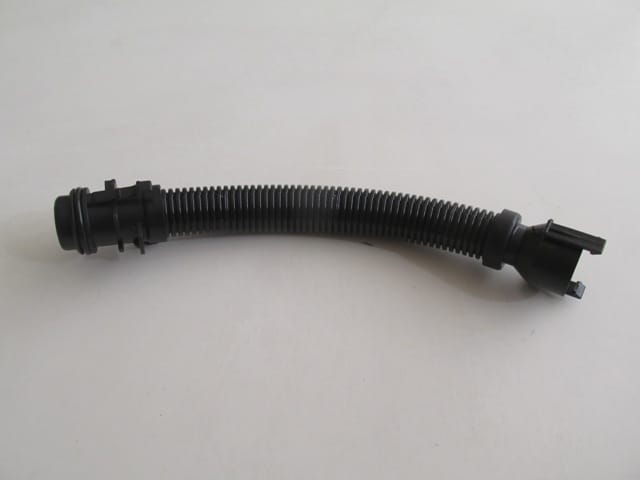 BMW-3-SERI--E90--05/11;-HAVA-FİLTRE-BORUSU