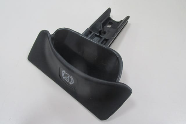 MERCEDES-E-CLASS--W211--03/06;-PARK-BRAKE-LEVER