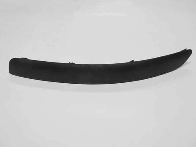 TOYOTA-YARIS--02/06;-FRONT-BUMPER-MOULDING-BLACK-LH