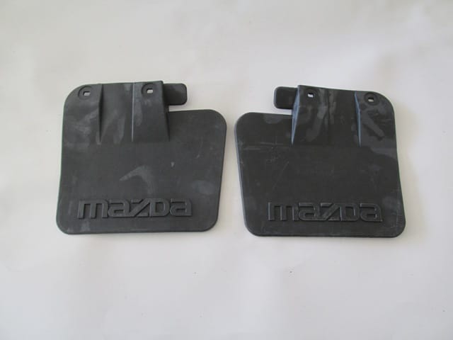 MAZDA-E2200--MINIBÜS--88/09;-REAR-MUD-GUARD-RH/LH-SET-2PCS