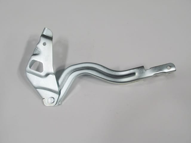 HYUNDAI-ACCENT--BLUE--11/18;--HOOD-HINGLE-LH