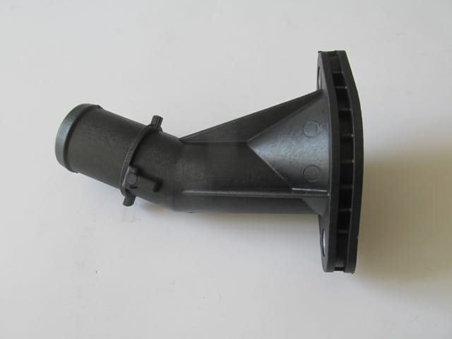 HYUNDAI-TUCSON--15/18;-THERMOSTAT-CASE-UPPER-PLASTIC