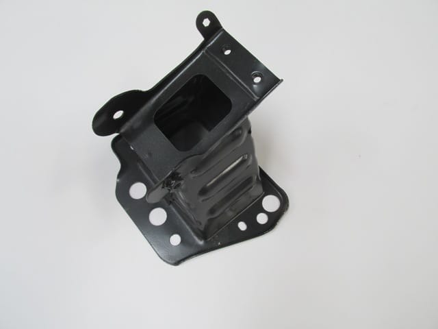 OPEL-VECTRA--C--03/05;-FRONT-BUMPER-REINFORCEMENT-BRACKET-LH-(CHASSIS-END)