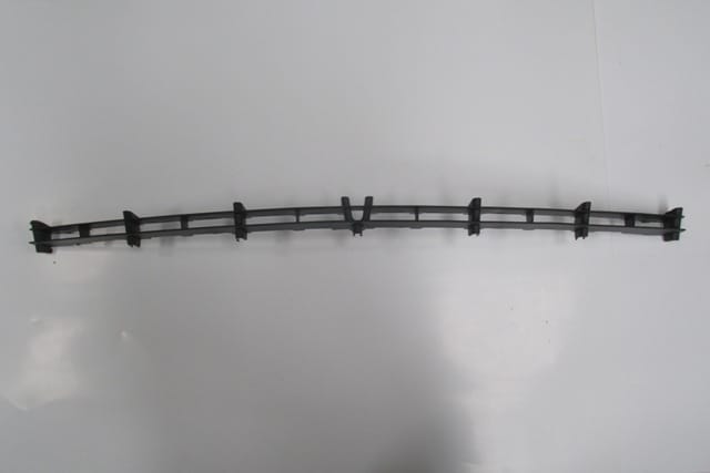 OPEL-ASTRA--G--SD/HB--99/09;-FRONT-BUMPER-GRILLE-LOWER