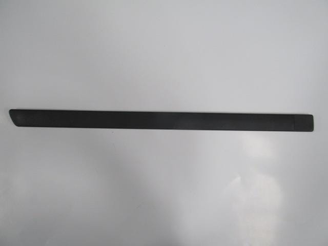 FORD-FOCUS--SD--05/07;-REAR-DOOR--MOULDING-BLACK-RH