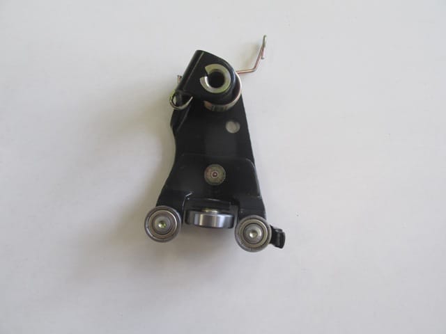 FORD-TRANSIT-CONNECT--02/09;-MIDDLE-DOOR-HINGE-RH