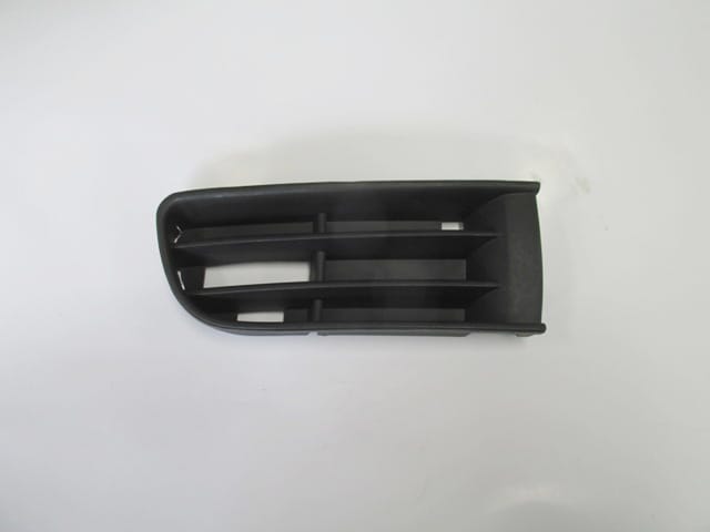 VOLKSWAGEN POLO 5 02/05; SİS LAMBA KAPAĞI SAĞ (SİS DELİKSİZ) (ÇİFT FARLI TİP)