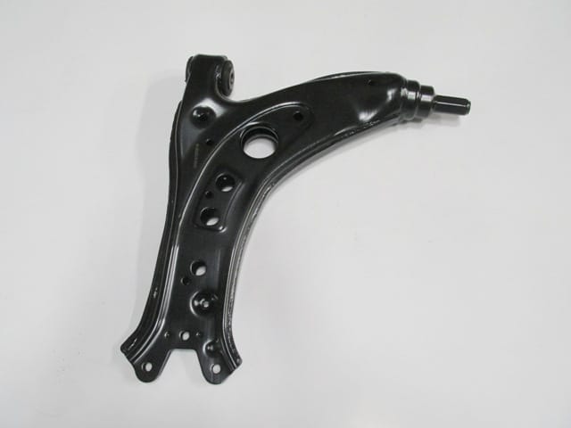 VOLKSWAGEN POLO- 5- 02/09; ÖN ALT TABLA SAG/SOL AYNI (ADET) BURÇLU/ROTILSIZ (SALINCAK)(SH)