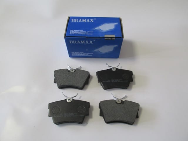 VOLKSWAGEN TRANSPORTER- T4- 96/01; ARKA FREN BALATASI (KABLOSUZ)(DISK)(94,8X57,4X15)(BRAMAX)