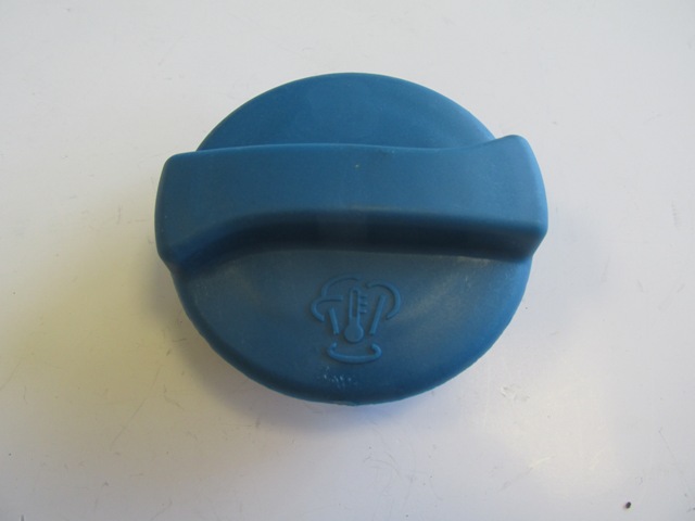 SEAT-CORDOBA--98/99;-RADIATOR-CAP-BLUE