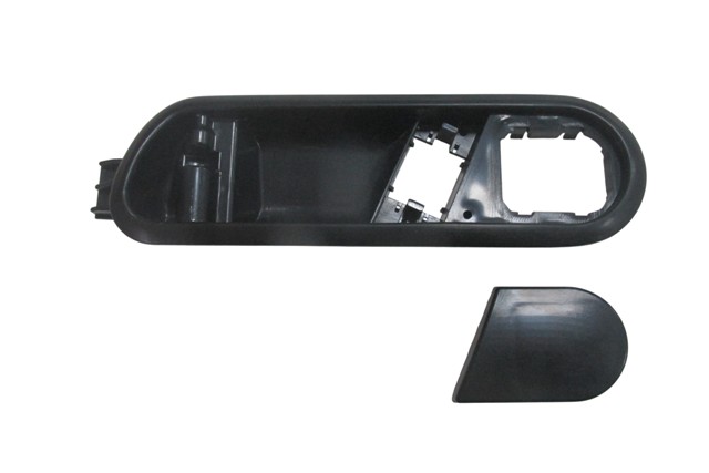 SEAT IBIZA- 02/09; ÖN KAPI IÇ AÇMA KOLU ÇERÇEVESI SOL