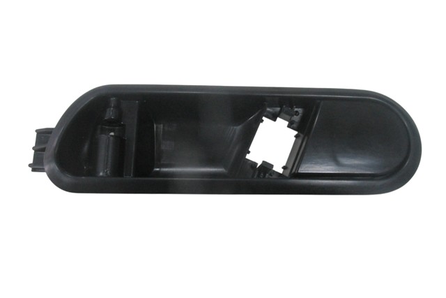 SEAT CORDOBA- 02/09; ARKA KAPI İÇ AÇMA KOLU ÇERÇEVESİ SOL