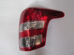 Mitsubishi L200 Stop Lambasi Sağ Kirmizi/Beyaz (Casp)(Emarkli) (8330A944)