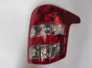 Mitsubishi L200 (2015-2018) Stop Lambası Sağ Kirmizi/Beyaz(Emarklı) (8330A944)