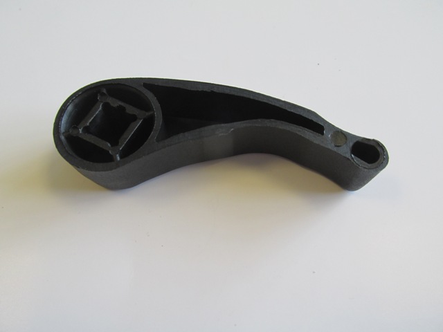 RENAULT-CLIO--2--SD--98/01;-HOOD-HANDLE-INNER