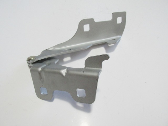 RENAULT-CLIO--2--HB--98/01;-HOOD-HINGE-LH