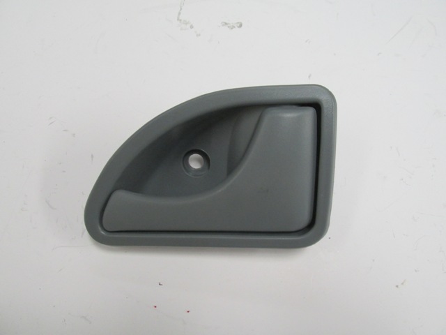 RENAULT-TWINGO--93/98;-FRONT-DOOR-HANDLE-INSIDE-RH