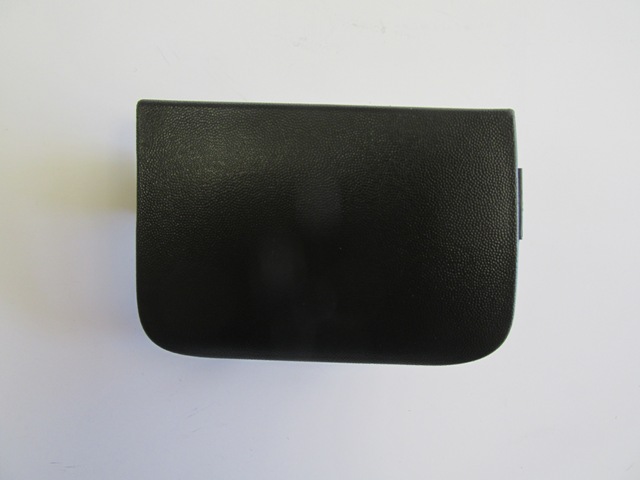 RENAULT-SYMBOL--17/21;-FR.-BUMPER-TOW-COVER