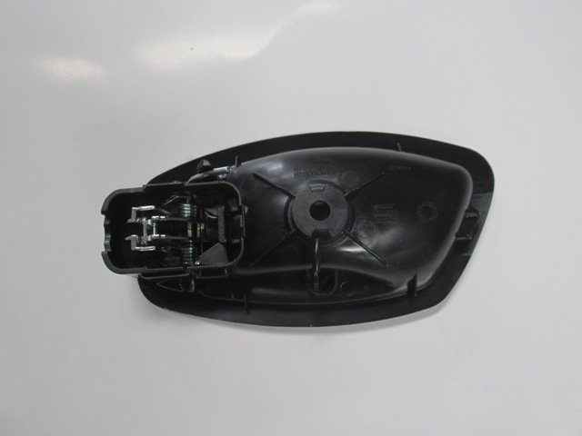 RENAULT-CLIO--4--HB--13/16;-FRONT-DOOR-INSIDE-HANDLE-CHROME-RH