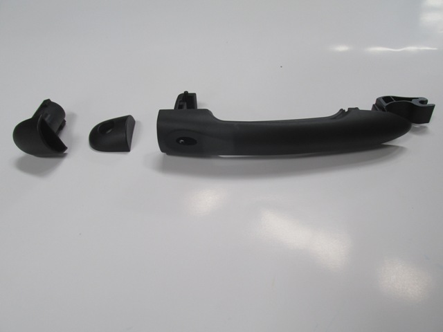 RENAULT-CLIO--4--HB--13/16;-F.DOOR-OUTSIDE-HANDLE-BLACK-RH/LH-W/SENSOR-HOLE