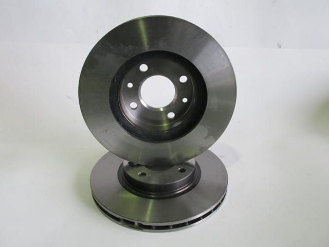 RENAULT CLIO- 4- HB- 13/16; ÖN FREN DISKI (HAVALI)(ADET) 0.9/1.2/1.5 cc (258X22X61X44X4-2)(BRAMAX)