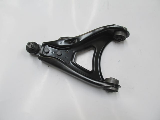 RENAULT MEGANE- 1- 99/02; ÖN ALT TABLA SAG ROTILLI/BURÇLU (SALINCAK) (2,0 cc 1.6V) (SH)