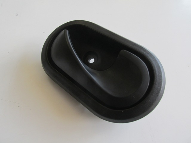 RENAULT-MEGANE--2--03/09;-FRONT-DOOR-INSIDE-HANDLE-RH-BLACK