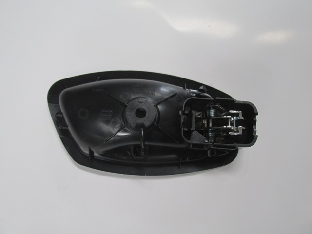 RENAULT-MEGANE--3--HB--10/13;-FRONT-DOOR-INSIDE-HANDLE-CHROME-LH