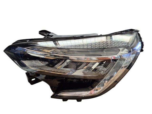 Renault Clio Far Lambası Sol Elektrikli/Motorlu Ayfar 260606923R