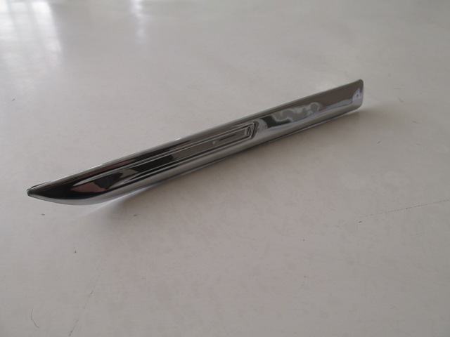 RENAULT-MEGANE--4--SD--21/23;-FRONT-FENDER-MOULDING-CHROMED-LH