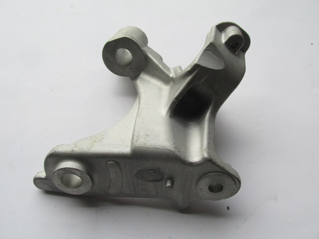 RENAULT-MEGANE--4--SD--21/23;-CROSSMEMBER-UNIT-LH-(ENGINE-MOUNT)-(ALUMINUM)