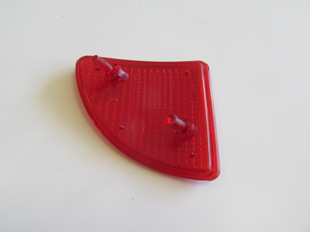 RENAULT-KANGOO--2--CLASSÝC--03/12;-REAR-BUMP.-REFL.-RH-RED