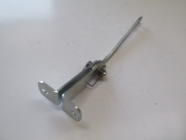 RENAULT-TRAFIC--04/14;-TAIL-GATE-HINGE