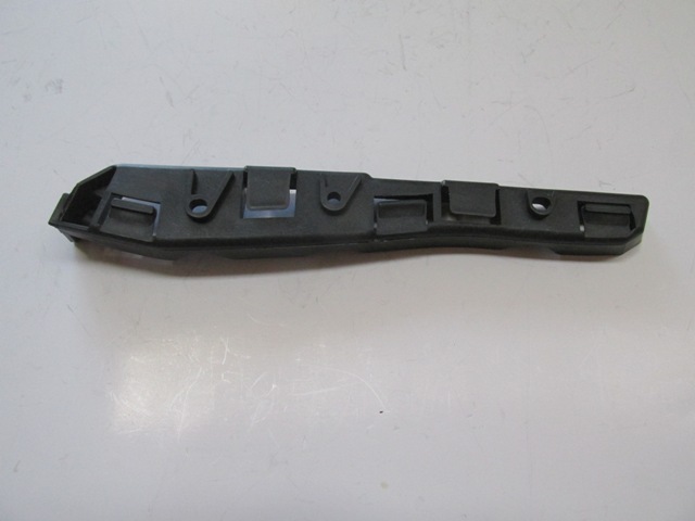 DACIA-LOGAN--04/08;-FRONT-BUMPER-BRACKET-RH