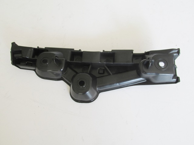 DACIA-SANDERO--13/16;--FRONT-BUMPER-BRACKET-LH