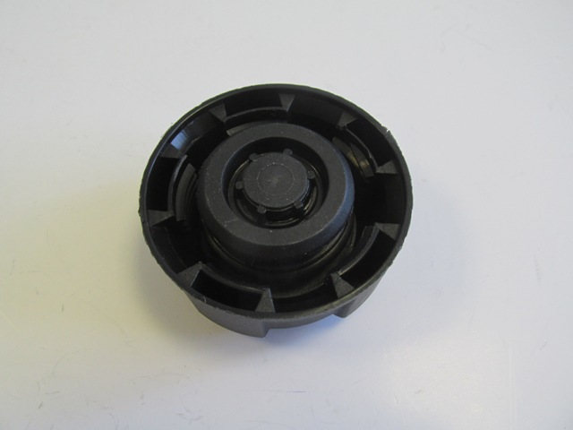 PEUGEOT-207--06/12;-RADIATOR-CAP