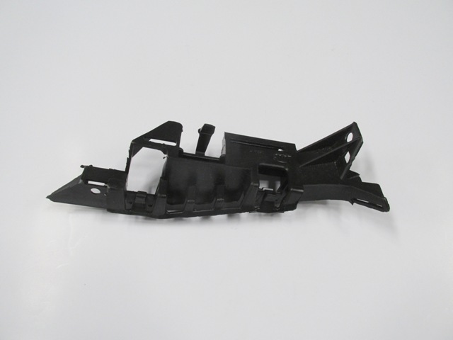 PEUGEOT-307--01/05;-FRONT-BUMPER-INSIDE-BRACKET-RH