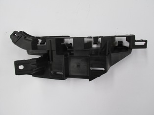 PEUGEOT-307--06/08;-FRONT-BUMPER-RH-BRACKET